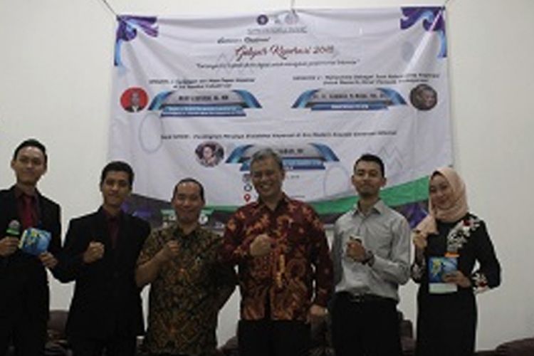 Seminar Nasional Gebyar Koperasi bertema ?Tantangan Berkoperasi di Era Digital untuk Memajukan Perekonomian Indonesia? digelar Koperasi Mahasiswa IPB, di Kampus IPB, Minggu(14/10/2018).