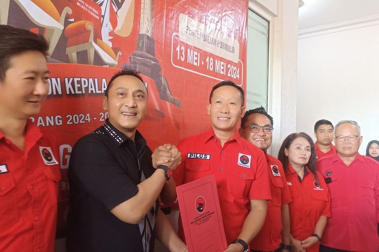 Ketua Kamar Dagang dan Industri (Kadin) Kota Semarang, Arnaz Agung Andrarasmara di Kantor DPC PDI-P Kota Semarang, Jawa Tengah. Selasa (7/5/2024). 