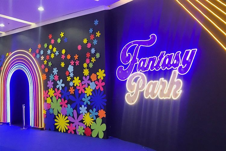 Wahana baru instagramable bernama Fantasy Park, hadir di Summarecon Mall Bekasi mulai 24 Oktober hingga 23 Februari 2020.