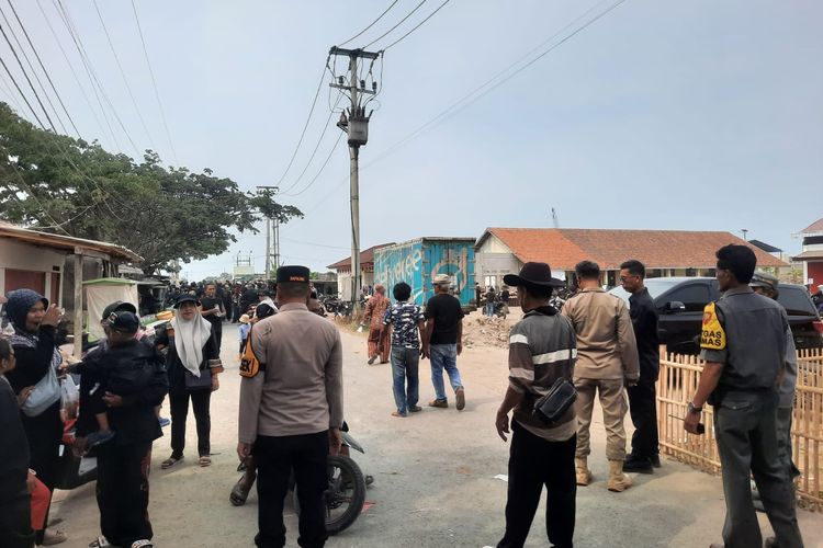 Kronologi Ricuh Pleno Pilkades Patimban Subang, Massa Saling Lempar Batu