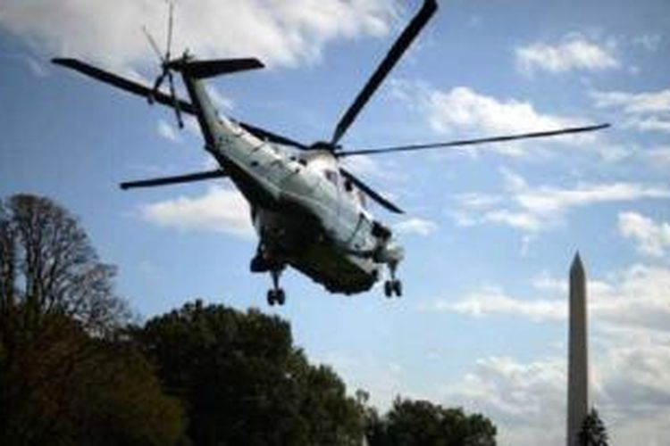 Obama bertolak dengan helikopter ke Pangkalan Andrew, bertemu para panglima militer 22 negara. 