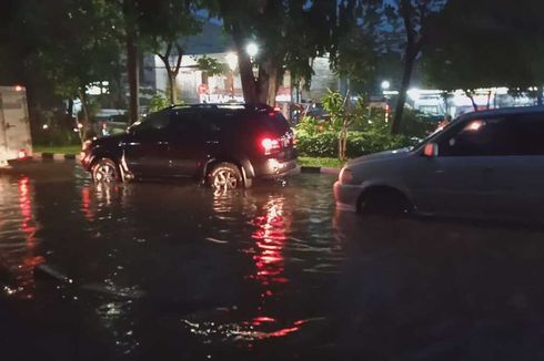 Atasi Banjir di Jalan Protokol, Pemkot Surabaya Akan Temui Pengembang
