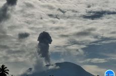 Gunung Ibu 4 Kali Meletus dan Terdengar 2 Kali Gemuruh