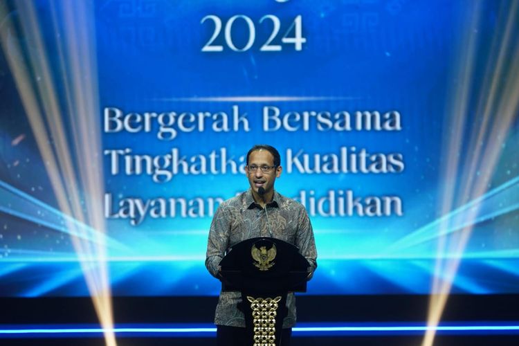 Menteri Pendidikan, Kebudayaan, Riset, dan Teknologi (Mendikbudristek) Nadiem Anwar Makarim dalam acara penghargaan Anugerah Merdeka Belajar (AMB) 2024, Jumat (5/7/2024).