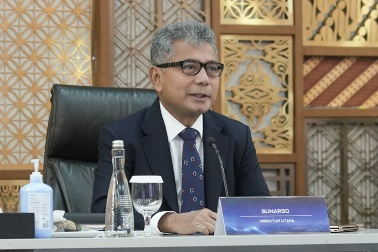 Direktur Utama BRI Sunarso dalam paparan kinerja keuangan BRI full year 2023 di Jakarta, Rabu (31/1/2024). 