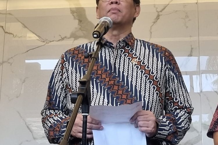 Menteri Keuangan Purbaya Yudhi Sadewa saat konferensi pers di Gedung Kemenko Perekonomian, Jakarta, Jumat (12/9/2025).
