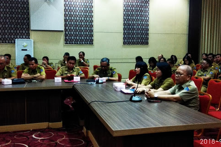 Pemerintah Provinsi Sulawesi Utara melaksanakan Sosialisasi tentang Pedoman Pengendalian Gratifikasi di lingkungan Pemerintah Provinsi Sulawesi Utara, tepatnya di Ruang C.J. Rantung, Senin (3/9/18) sore.