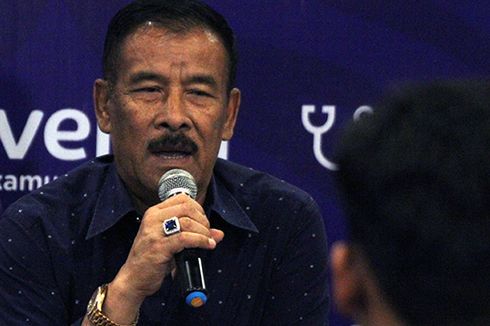 Berita Persib, Umuh Pertanyakan Keputusan Robert Mainkan Ezechiel 