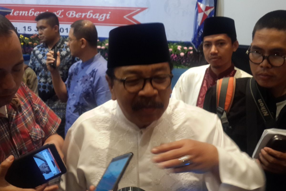  Gubernur Jawa Timur Soekarwo saat ditemui dalam Safari Ramadhan Partai Demokrat di Hotel Santika, Kota Malang, Kamis (15/6/2017)