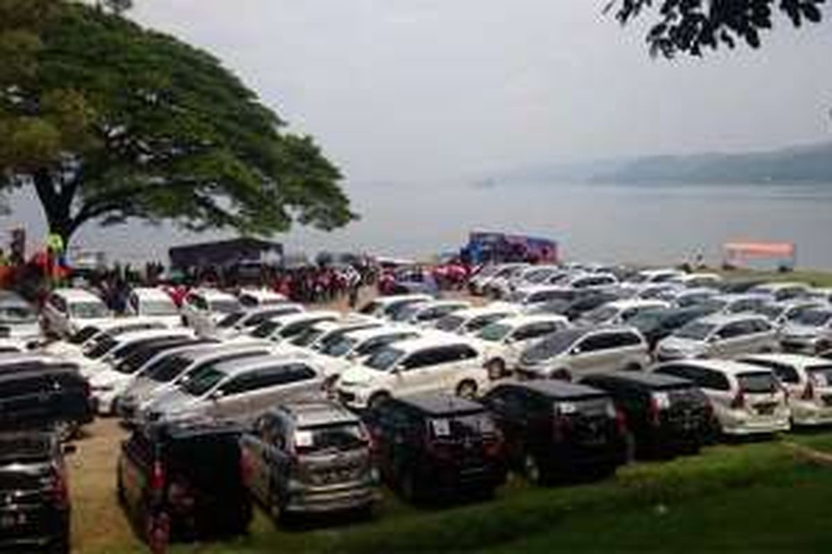 Veloz Community (Velozity) touring ke Waduk Jatiluhur, Purwakarta, Jawa Barat, Sabtu (6/3/2016).