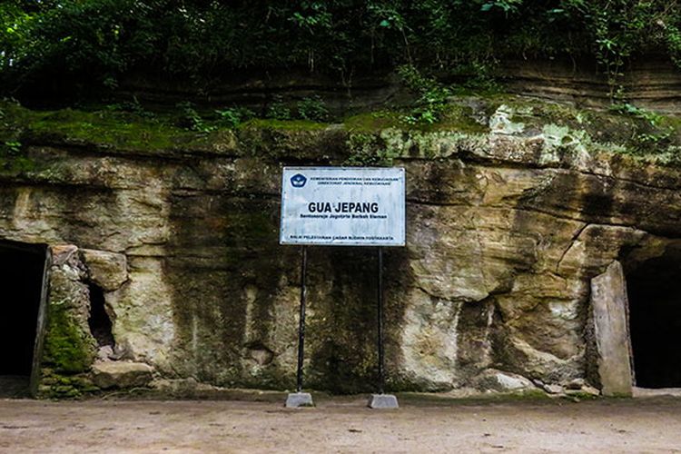 Gua Jepang di Berbah, Yogyakarta.