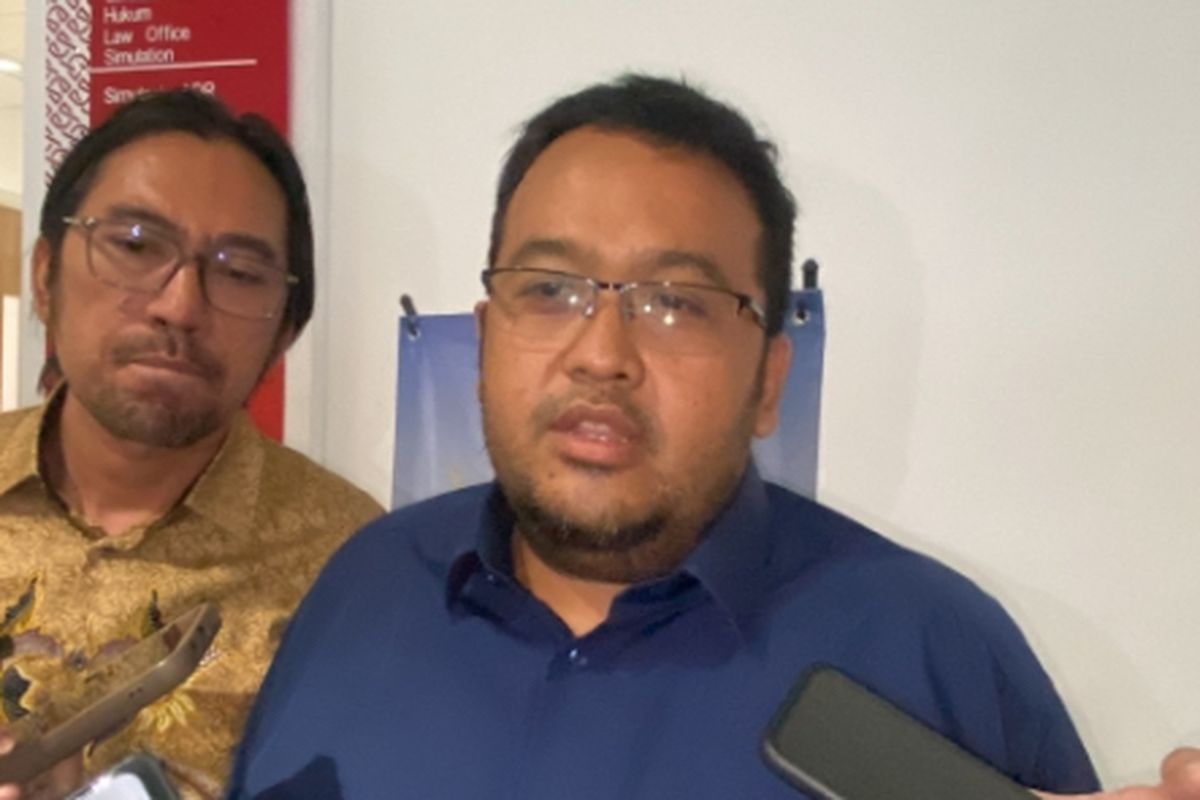 Kuasa hukum korban, Sapta Aprilianto (kanan), Jumat (31/1/2025).