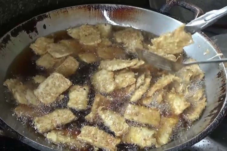 Kedelai Langka, Cita Rasa Gorengan Hingga Menu Makanan Dicelah Pelanggannya