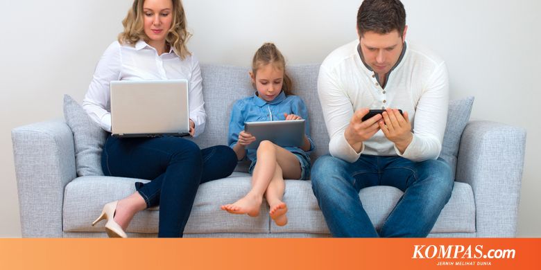 Para Orangtua, Coba Letakkan Ponselmu...