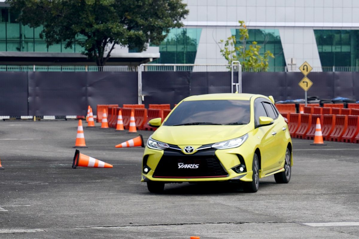 Toyota Yaris mendapat pembaruan di sektor eksterior dan penambahan fitur baru.