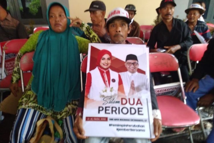 Salah satu pendukung Faida-Vian yang maju sebagai Bacalon Bupati Jember dari jalur independen