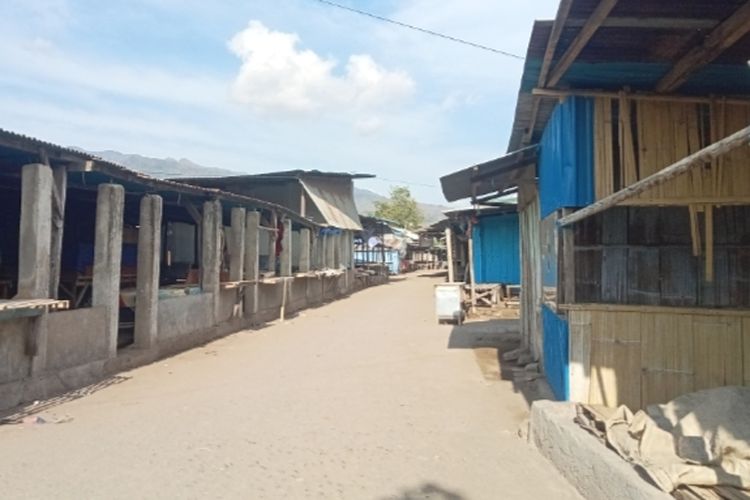 Lokasi pasar Wuring di Jalan Bengkunis, Kelurahan Wolomarang, Kecamatan Alok, Kabupaten Sikka, Nusa Tenggara Timur (NTT).