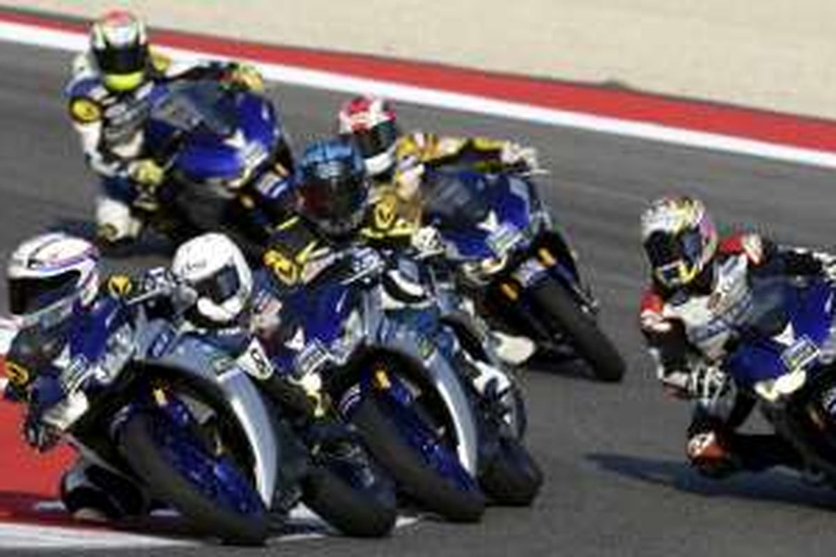 Yamaha Racing Camp kedua melatih skill balap di sirkuit Misano.