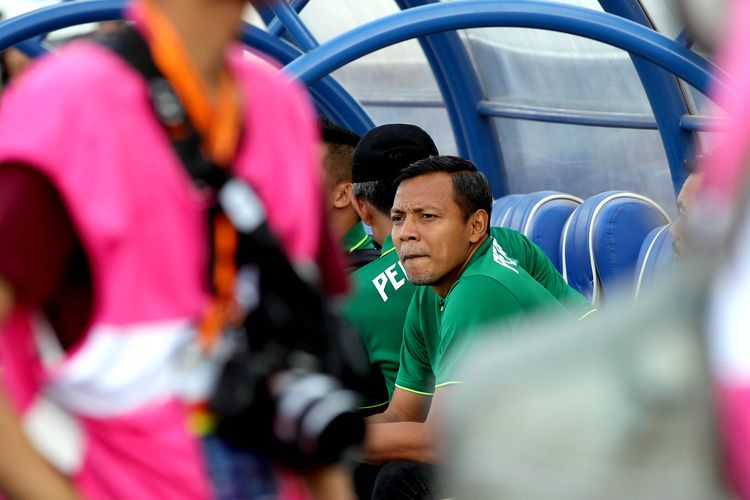 Pelatih caretaker Persebaya Surabaya, Bejo Sugiantoro.