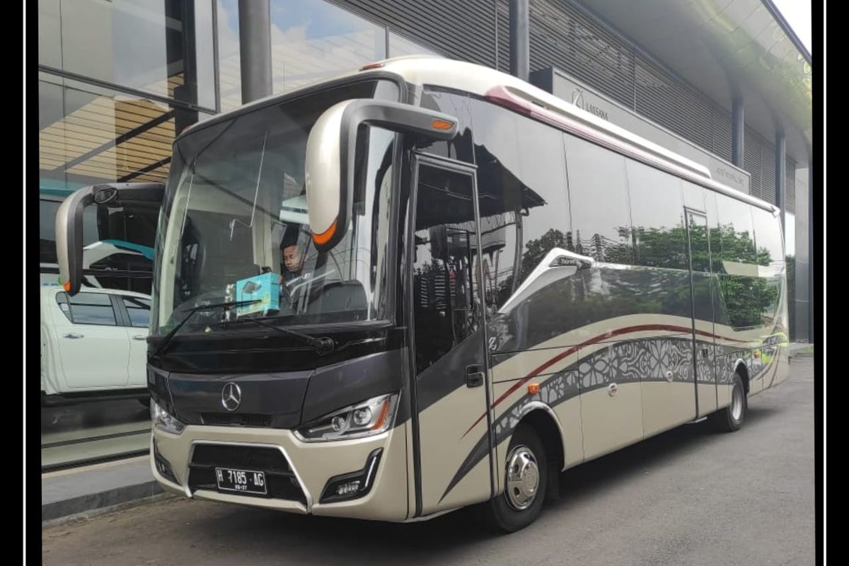 Bus baru Tourista Suites Combi milik Mokko Suite Villas di Bali