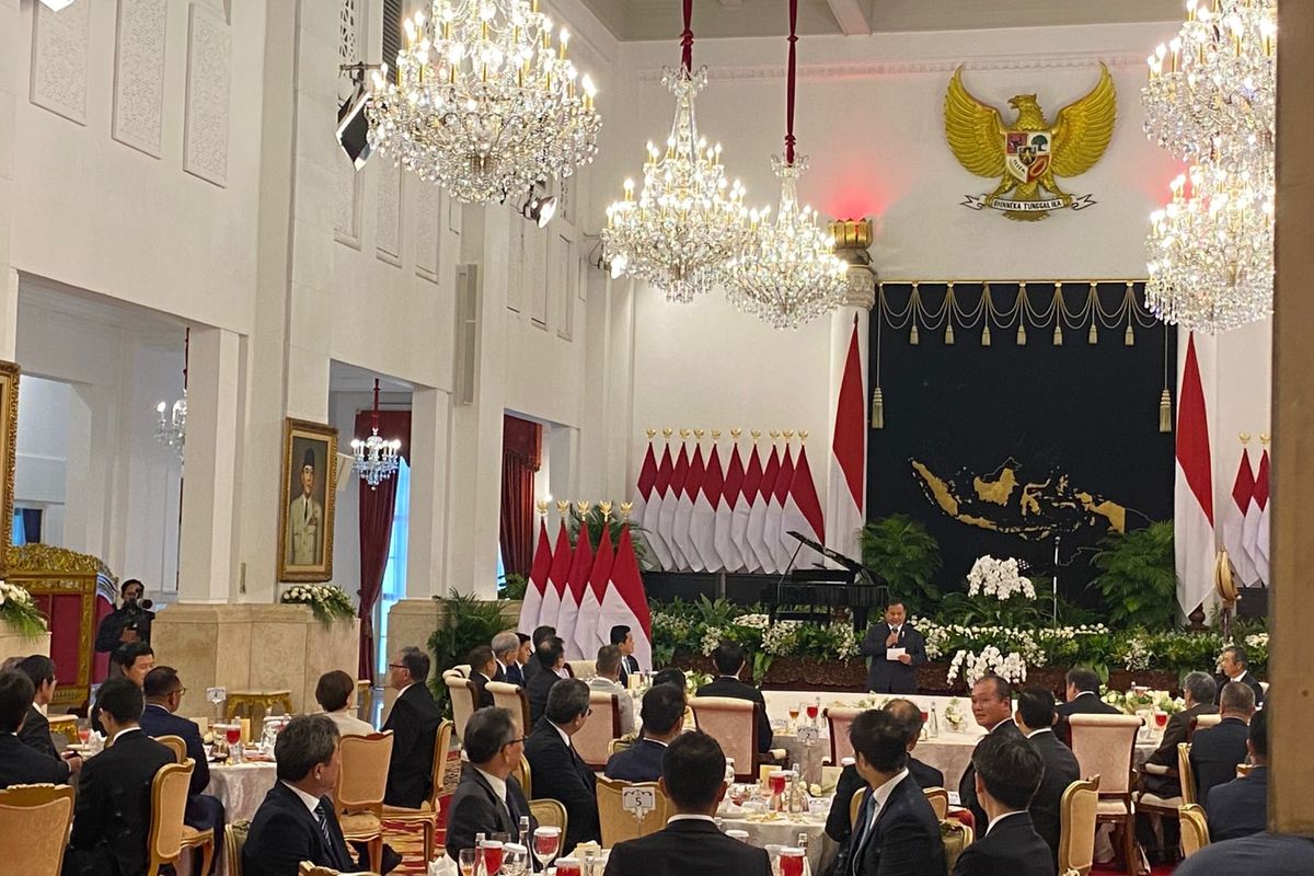 Kenalkan Haji Isam ke Pengusaha Jepang, Prabowo: Pengusaha Terkemuka dari Kalimantan