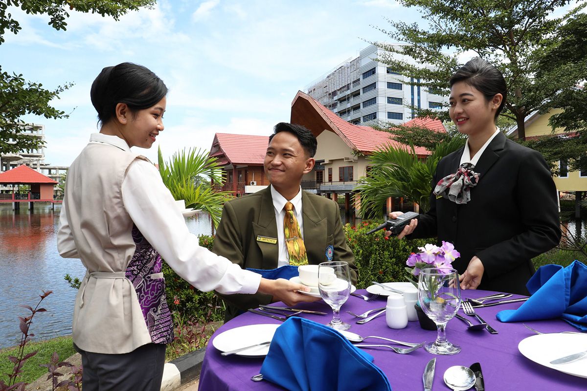 Kemenpar Buka Pendaftaran SBM Politeknik Pariwisata 2026, Biaya Kuliah Terjangkau