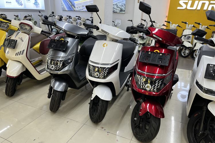 Mengenal Sunra, Motor Listrik Asal China yang Bikin Pabrik di Kendal