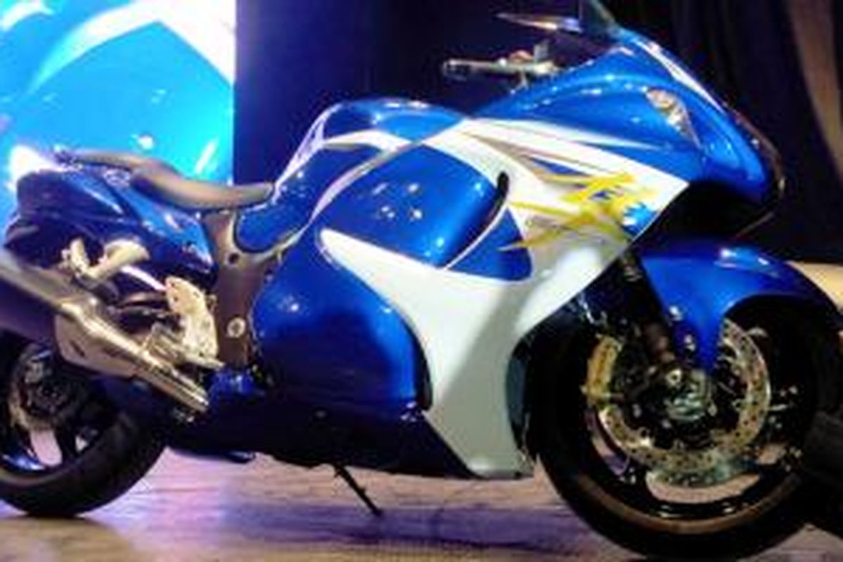 Suzuki Hayabusa, satu dari empat moge yang dirilis Suzuki selain GSR 750, Burgman 200, dan V-Strom 650.