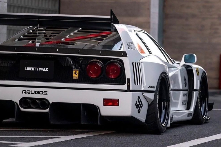 Modifikasi Bodykit Ferrari F40