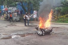 Sebuah Vespa Terbakar di GDC Depok, Sempat Timbulkan Kemacetan