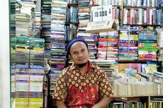 Kisah Subhil, Pedagang Buku di Kwitang yang Bertahan di Impitan Era Digital dan Pascapandemi