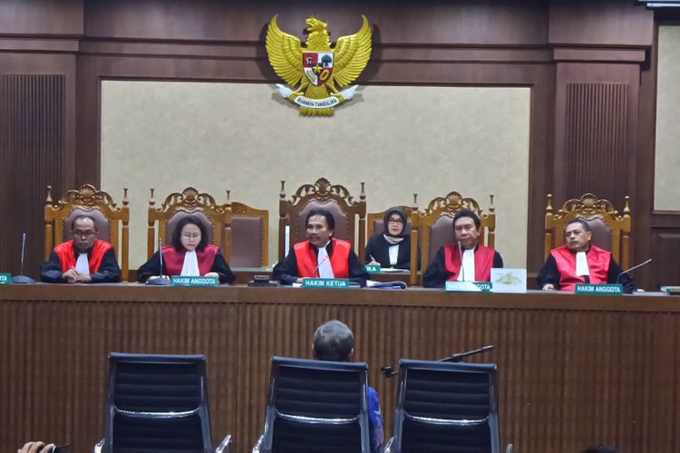 Sidang kasus korupsi pengadaan Kartu Tanda Penduduk berbasis elektronik (e-KTP) di Pengadilan Tipikor Jakarta, Senin (10/7/2017).