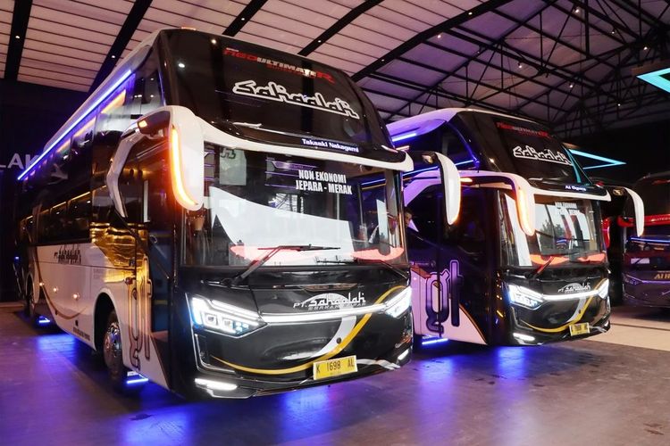 Bus baru PO Sahaalah pakai bodi Legacy SR3 Neo Suites Class Ultimate-R