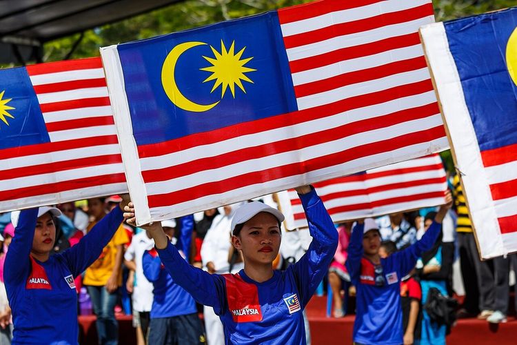 Malaysia Bagikan 200.000 Langganan AI Gratis, Siapkan Rp 26 Triliun untuk Riset AI