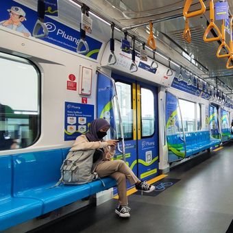 Suasana di MRT Jakarta Lebak Bulus-Bundaran HI, Kamis (6/7/2023).