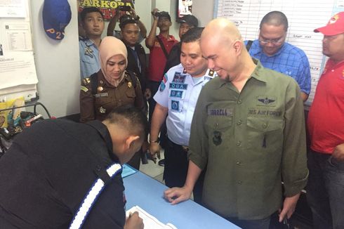 Pindah ke Rutan Cipinang, Ahmad Dhani Dikurung dalam Sel Berisi 11 Orang