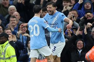 Hasil dan Klasemen Liga Inggris: Arsenal Tumbang, Man City Mendekat