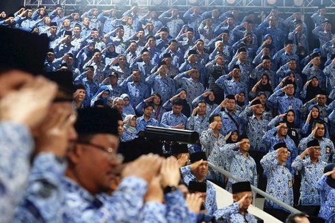 [POPULER MONEY] Rekrutmen CASN 2024 Dibuka untuk 2,3 Juta Formasi | Pasca-tabrakan 2 KA, Jalur Cicalengka Sudah Bisa Dilewati