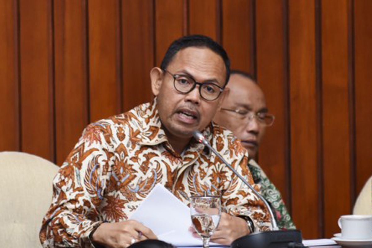 Anggota Komisi IV DPR RI, Andi Akmal Pasluddin mengkritisi penanganan Covid-19.