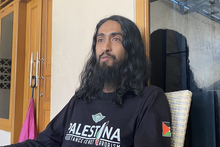 Usai Viral, Penjual Kambing di Batu Banjir Tawaran Isi Kajian hingga Endorse