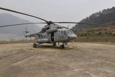 Parasut Membelit Baling-baling, Helikopter AU India Jatuh