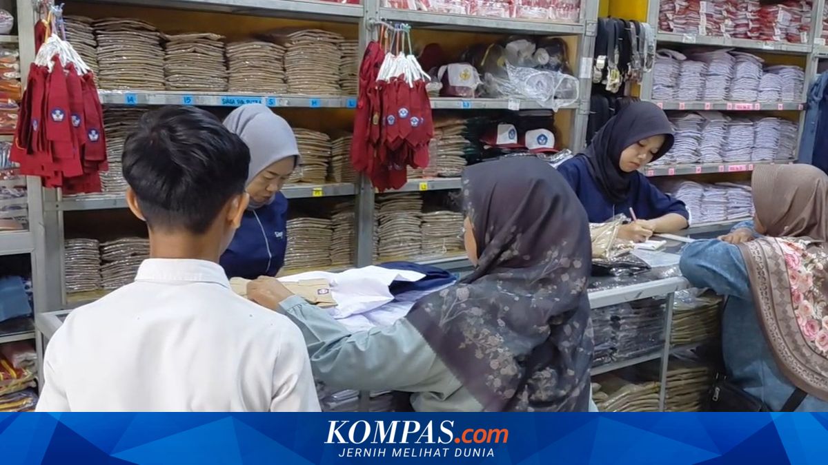 Belanja Online Gerus Penjualan Seragam Sekolah di Purwokerto, Pedagang Keluhkan Omzet Menurun