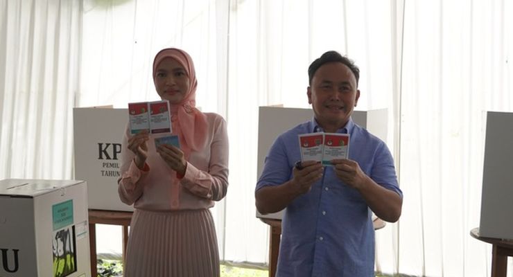 Pantau Pemungutan Suara di TPS, Gubernur Kalteng Ajak Masyarakat Gunakan Hak Suaranya