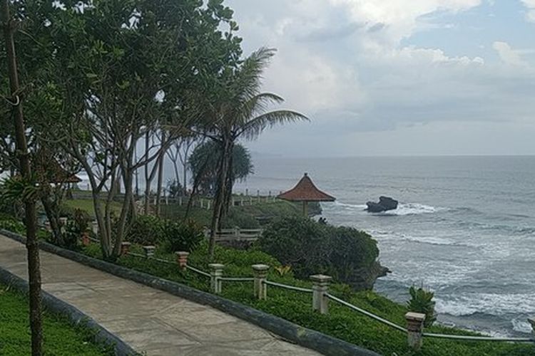 Pantai Batu Hiu di Pangandaran, Jabar