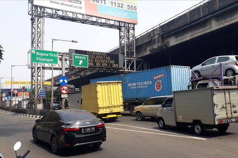 Olah TKP Selesai, GT Rawamangun dan Jalan Tol Wiyoto Wiyono Kembali Dibuka
