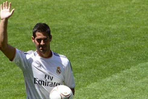 Iniesta: Isco Penting bagi Spanyol dan Real Madrid