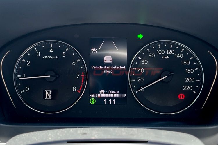 Lead Car Departure Notification System di New Honda City sedan dengan Honda Sensing