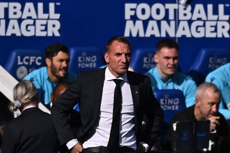 Pelatih Leicester, Brendan Rodgers, saat mendampingi anak asuhnya dalam laga Liga Inggris 2022-2023 antara Leicester vs Crystal Palace di Stadion King Power, 15 Oktober 2022. Terkini, Brendan Rodgers kembali mendampingi anak-anak asuhnya dalam laga kandang kontra Manchester City, Sabtu (29/10/2022) malam WIB.