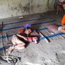 ”Kalau Pagi, Anak-anak Berangkat Sekolah, Dia Berguling Keluar