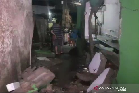 PT Khong Guan dan Warga Ciracas Disebut Sedang Data Kerugian akibat Tembok Roboh yang Picu Banjir